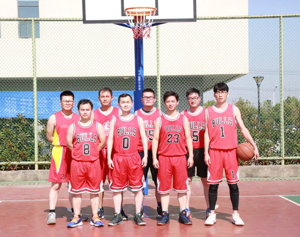 388vip太阳集团健儿尽展风采&mdash;&mdash;新站高新区第八届职工篮球赛开赛