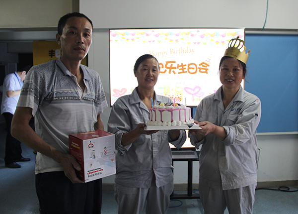 388vip太阳集团9月员工生日会&mdash;&mdash;收获季节 感恩有你