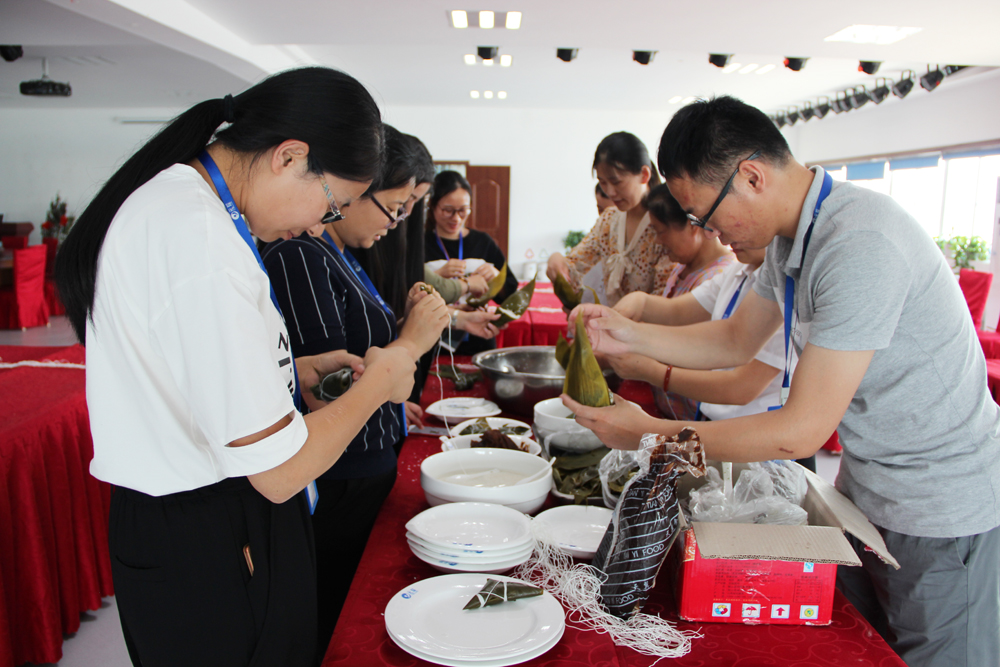 弘扬端午传统文化 传我388vip太阳集团浓情粽香